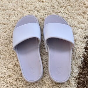 lululemon light purple slides